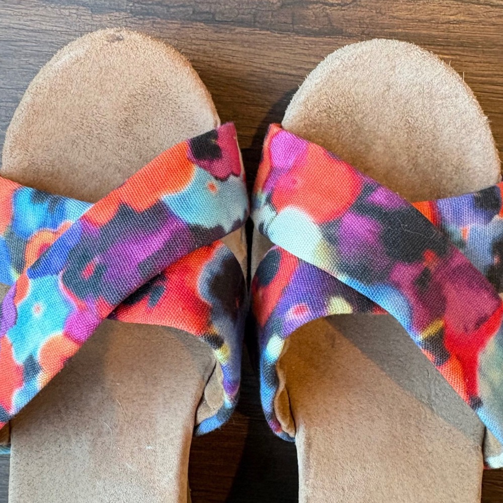 TOMS Size 6 Floral Canvas Cork Wedge Sandal Boho Summer Colorful Strappy Heel - Picture 2 of 13